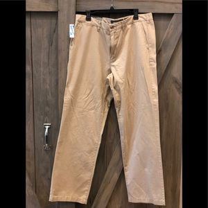 NWT Men’s Old Navy Straight Khaki Pants 38x34